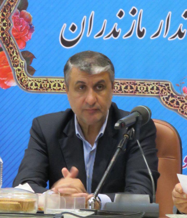 از بعضی بیانیهها تعجب می کنم!