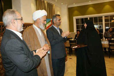 استادان درس را برای دانشجویان جذاب کنند
